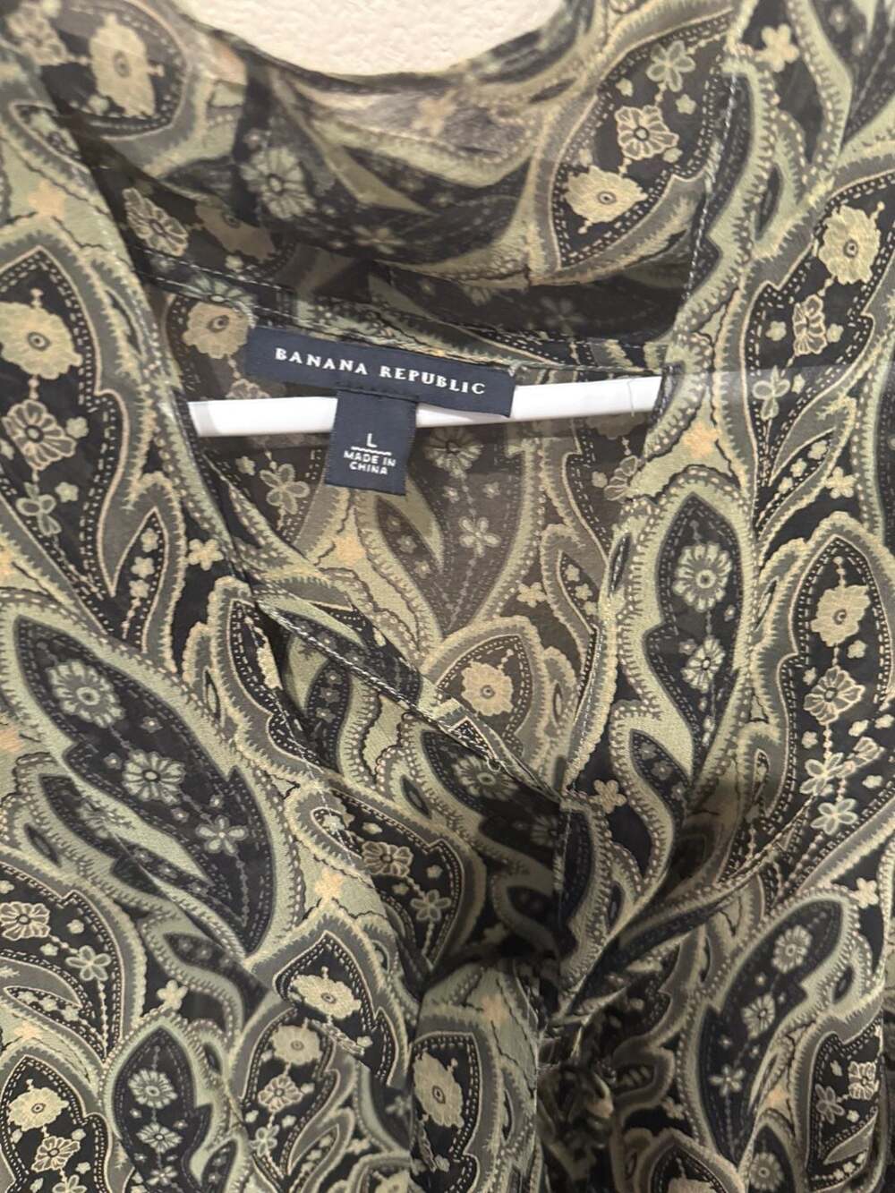 Silk Paisley AOP Vintage Sheer  Banana Republic Blouse Sz.L - Picture 6 of 9